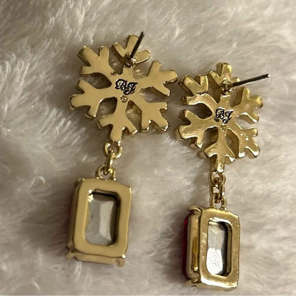 Betsey Johnson Snowflake Sparkly Drop Earrings - Picture 4 of 4